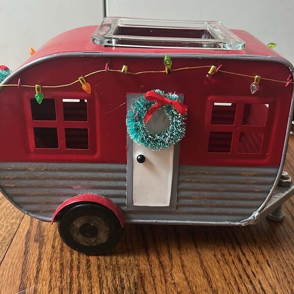 Scentsy Christmas Camper Warmer - Picture 2 of 8